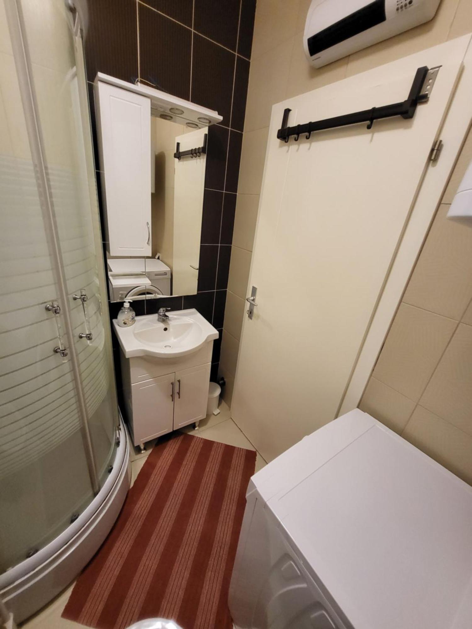 Stan na dan Prnjavor, Gajba u centru Apartment Bagian luar foto