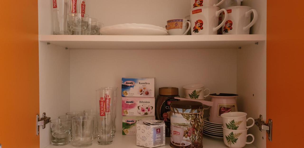 Stan na dan Prnjavor, Gajba u centru Apartment Bagian luar foto