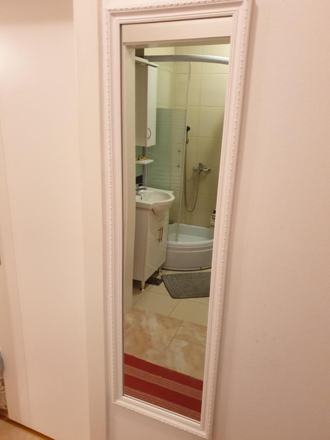 Stan na dan Prnjavor, Gajba u centru Apartment Bagian luar foto